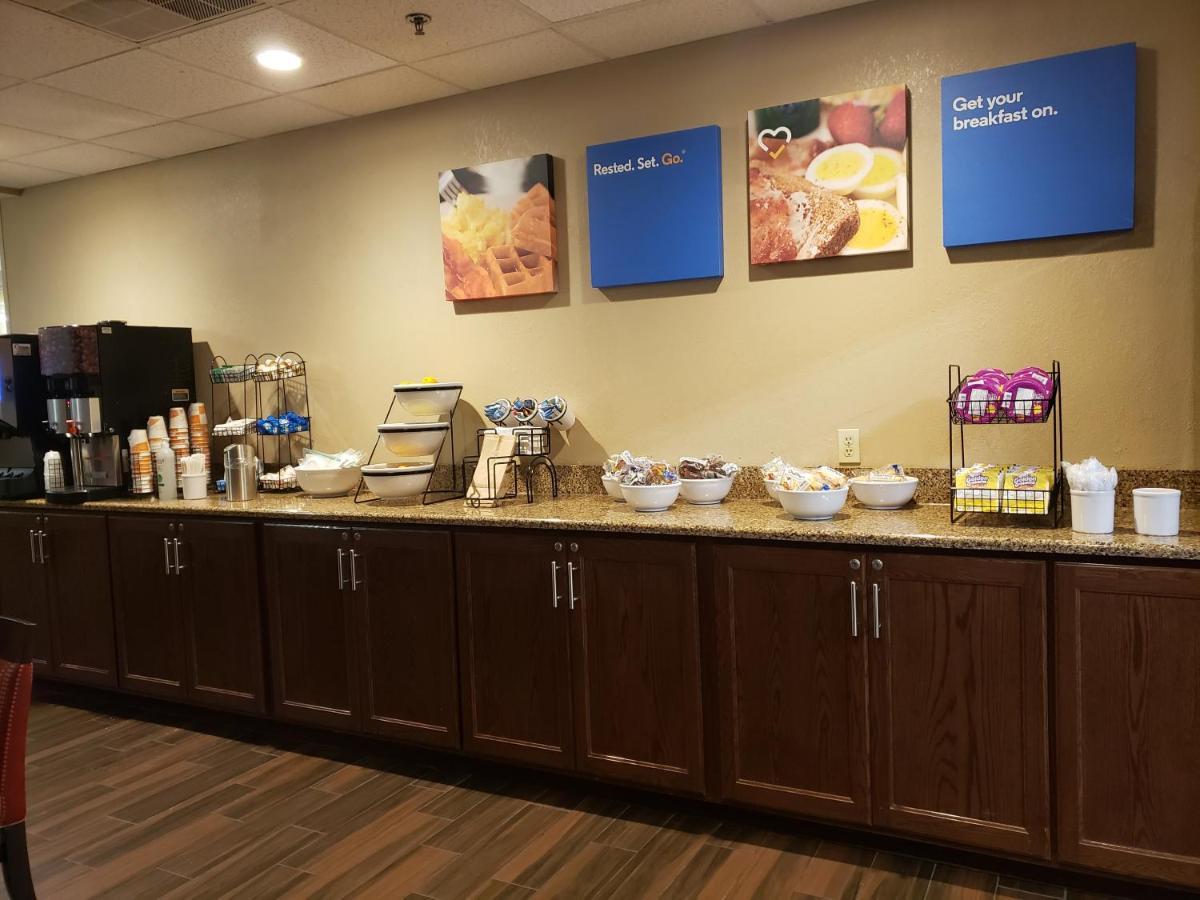 Comfort Inn Кеймбридж Екстериор снимка
