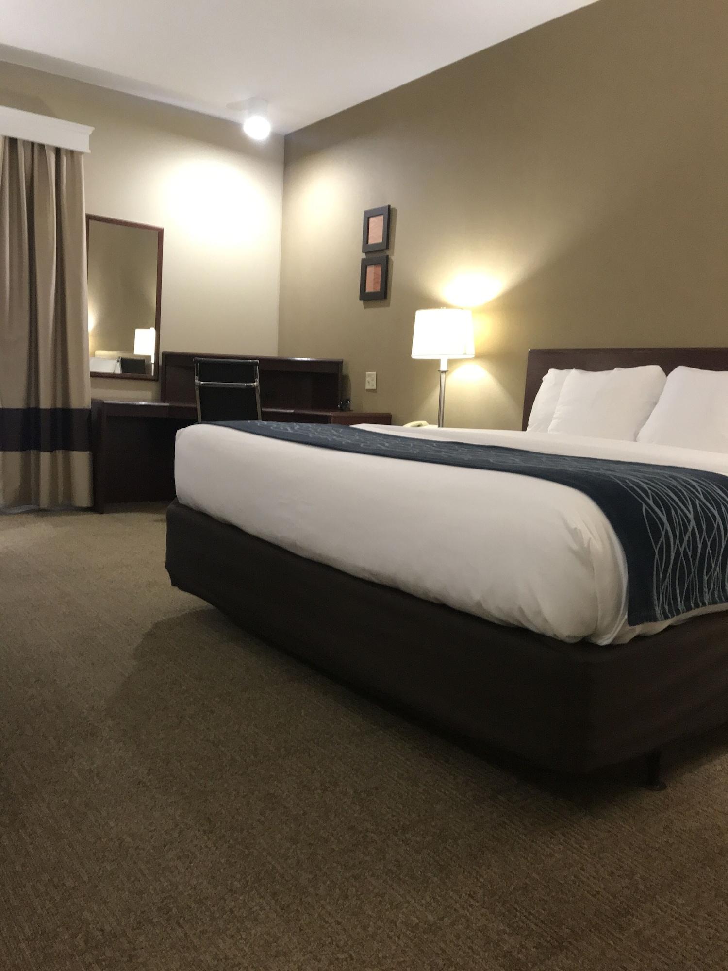 Comfort Inn Кеймбридж Екстериор снимка