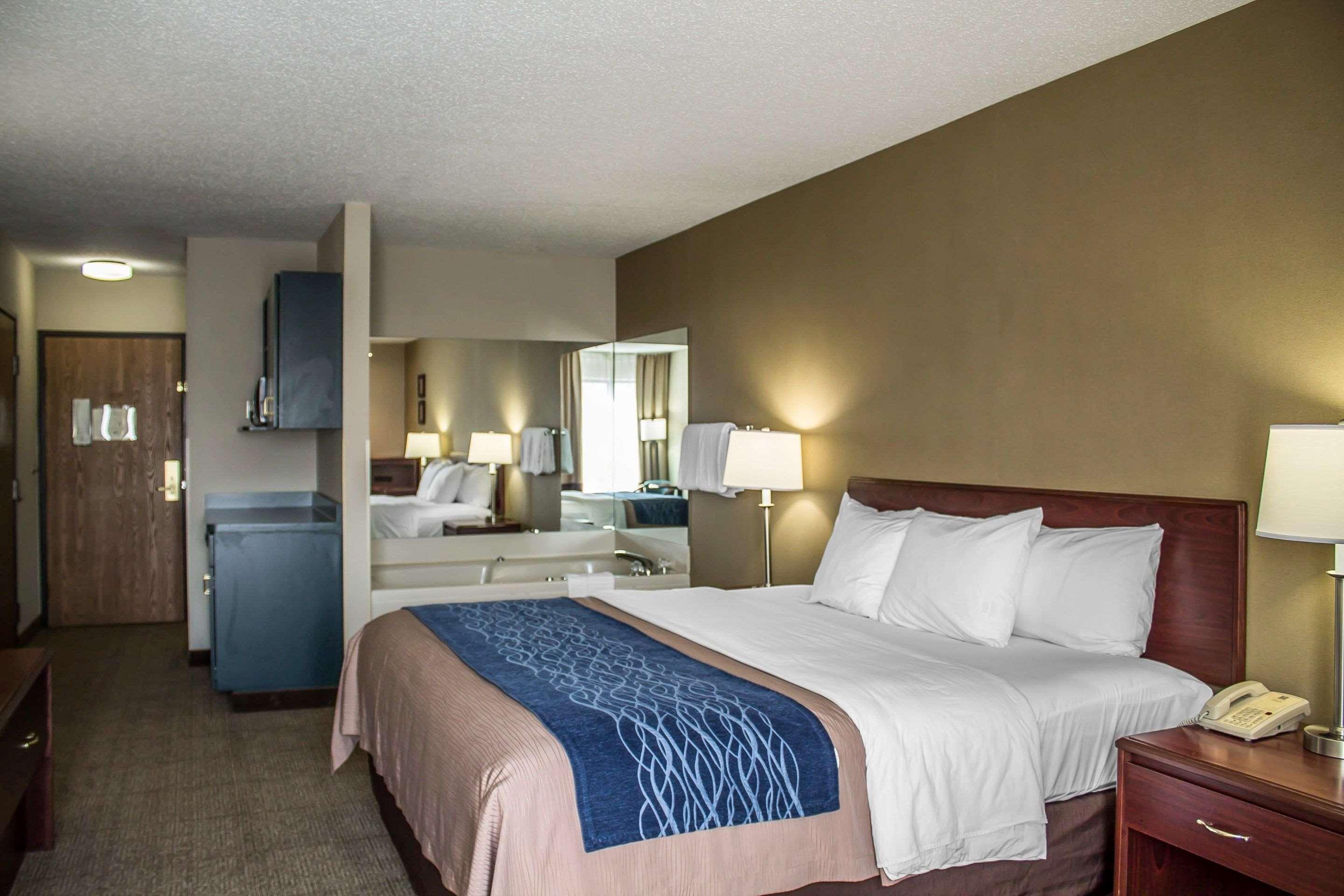 Comfort Inn Кеймбридж Екстериор снимка