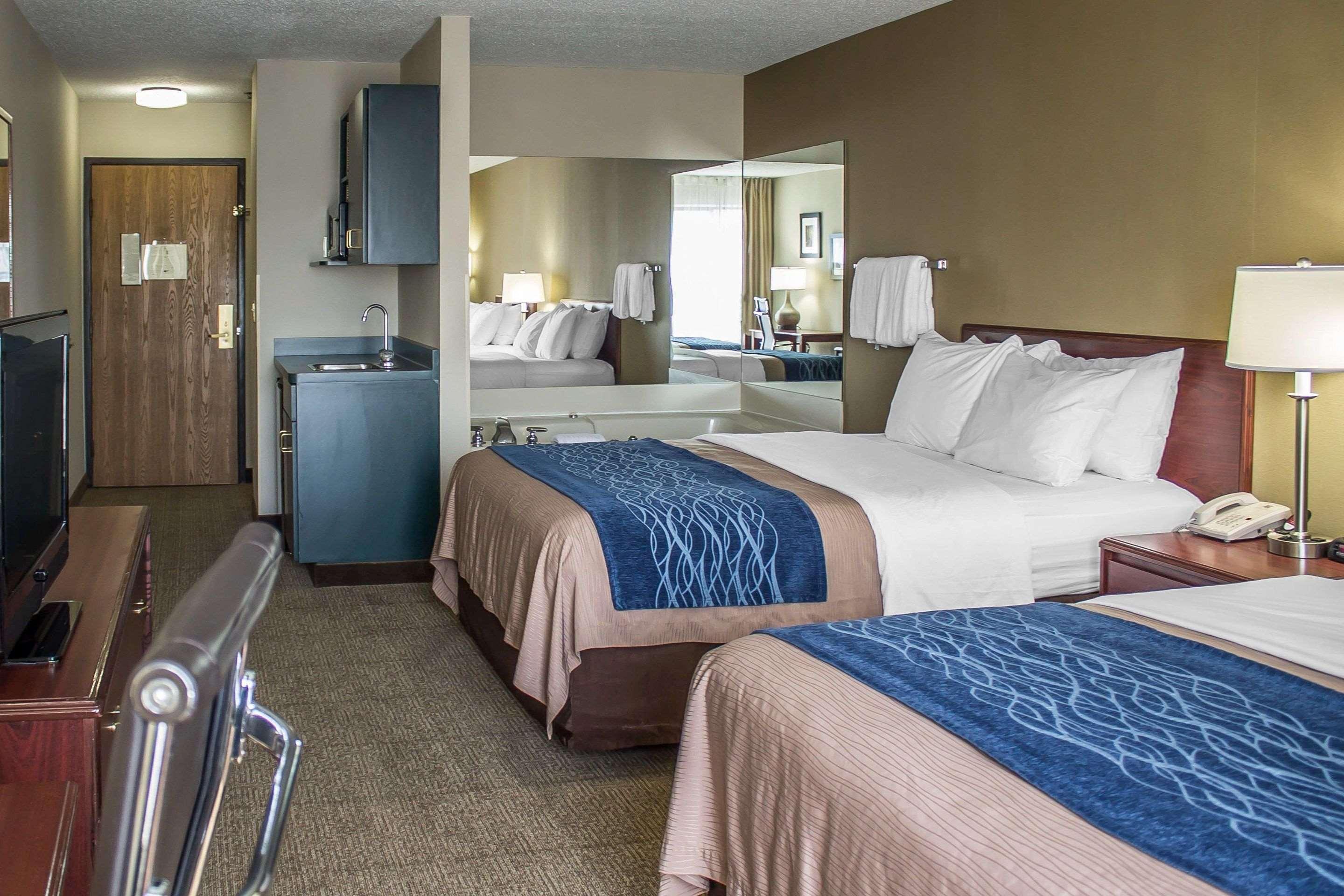 Comfort Inn Кеймбридж Екстериор снимка