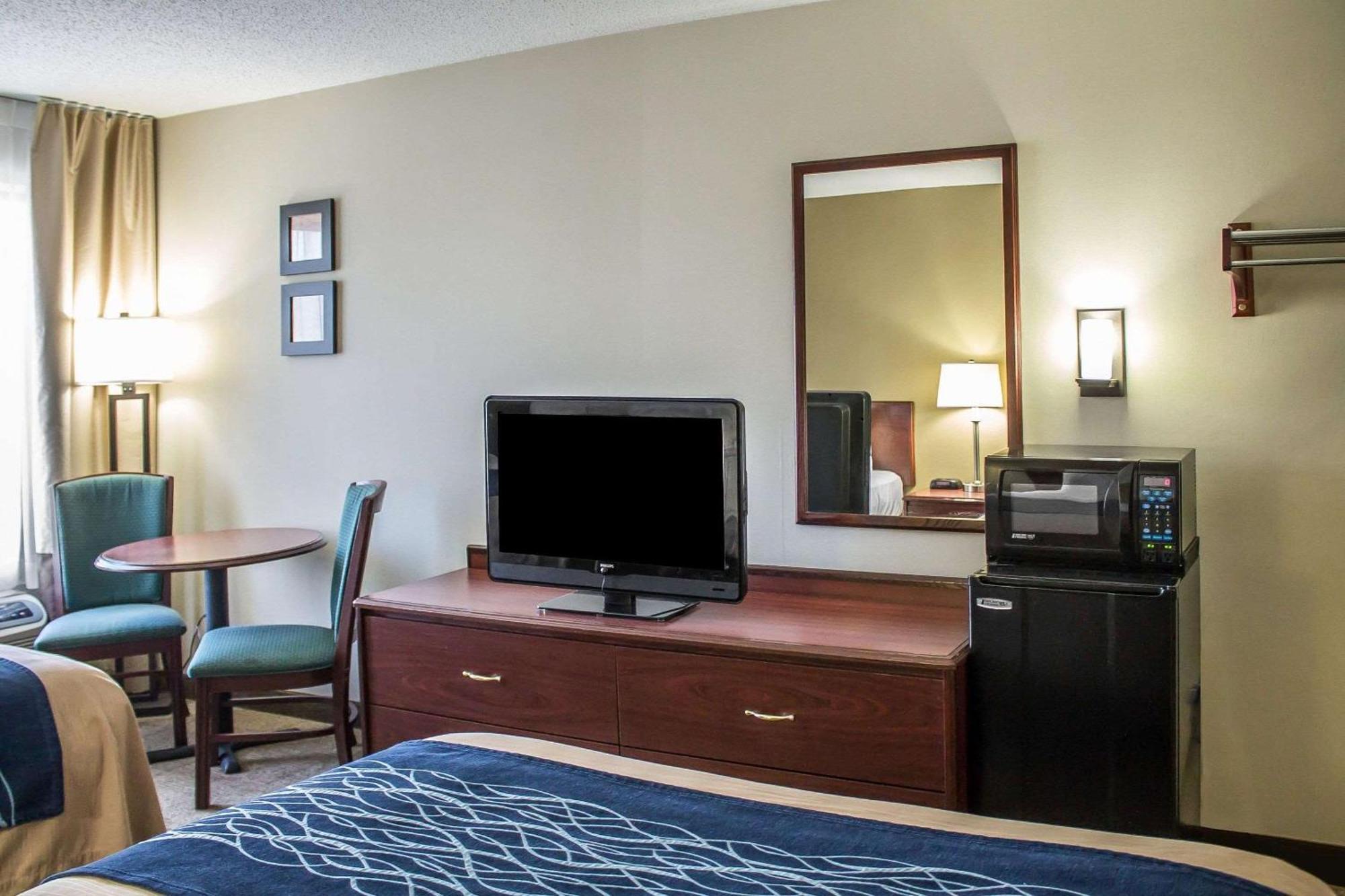 Comfort Inn Кеймбридж Екстериор снимка